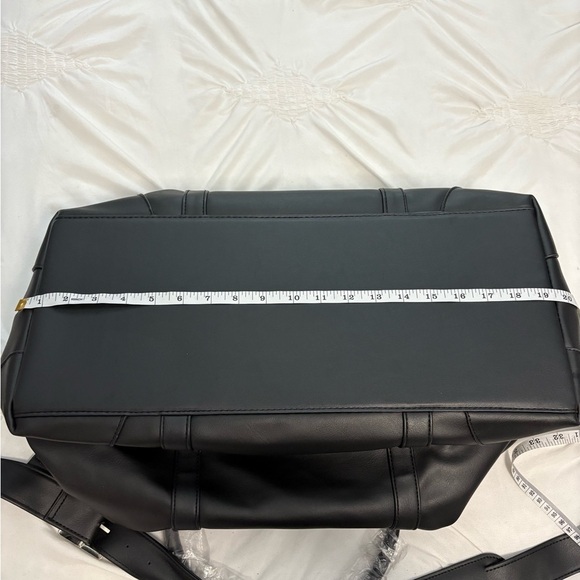 Michel Germain Vegan Leather Weekend Duffle Bag - Picture 8 of 10